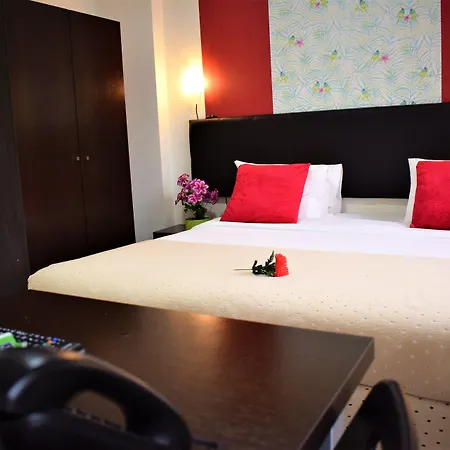 우니베르수 호만티쿠 게스트하우스 3*