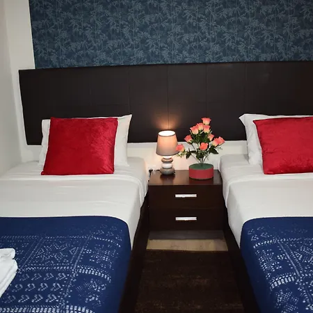 우니베르수 호만티쿠 게스트하우스 리스본