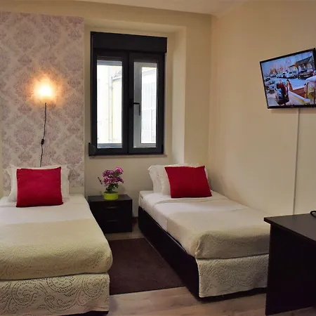 우니베르수 호만티쿠 게스트하우스 리스본