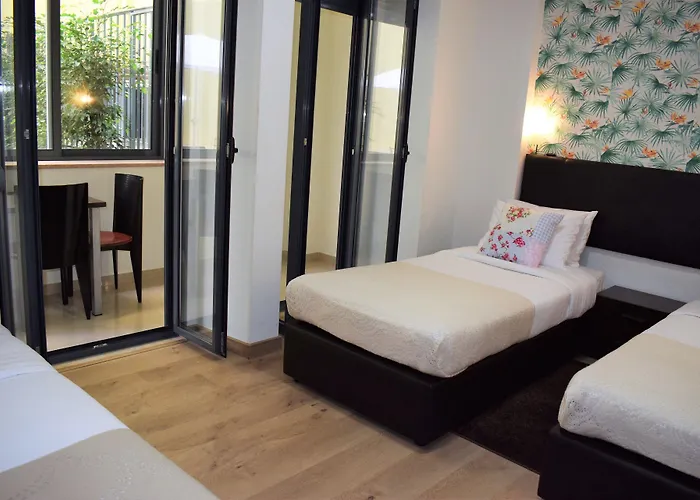 Pensión Universo Romantico 3*