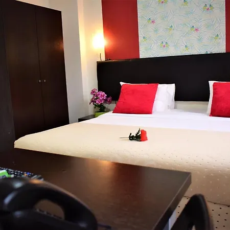 Guest house Universo Romantico 3*