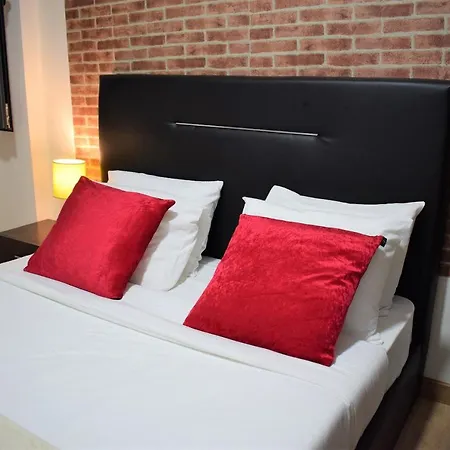 Guest house Universo Romantico 3*