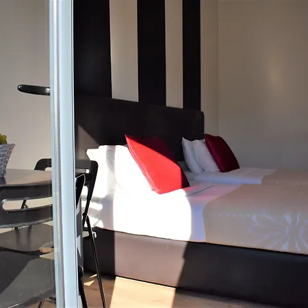 Universo Romantico 3* Lisboa