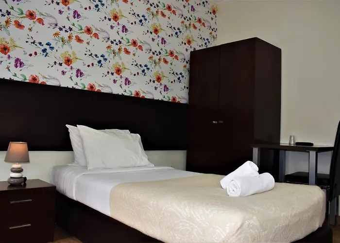 ضيافة يونيفيرسو رومانتيكو 3*