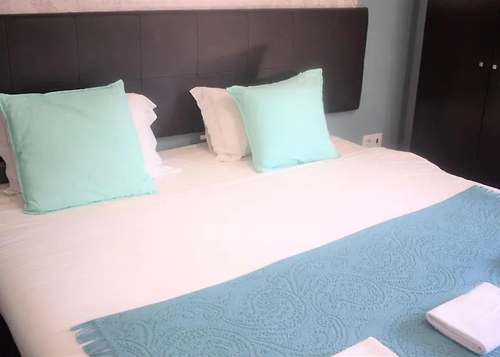 بيت ضيافة ضيافة يونيفيرسو رومانتيكو Lisboa